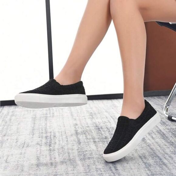 BRAND NEW ALEXIS BENDEL BEYLEY-126L SLIP-ON SNEAKER - Picture 9 of 14